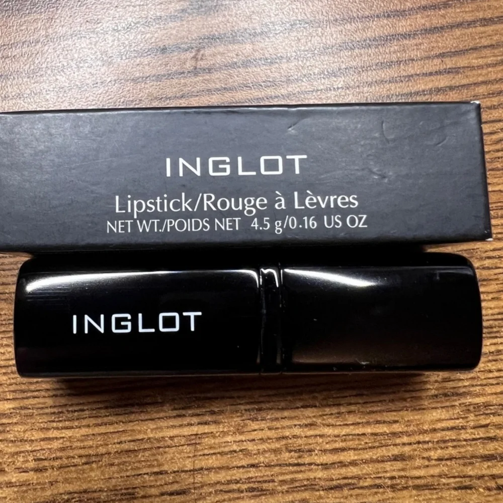 NWT Inglot Matte Lipstick 412 - Shades Of Purple ,shades Of Pink